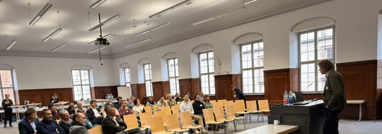 Plenum der Jahrestagung